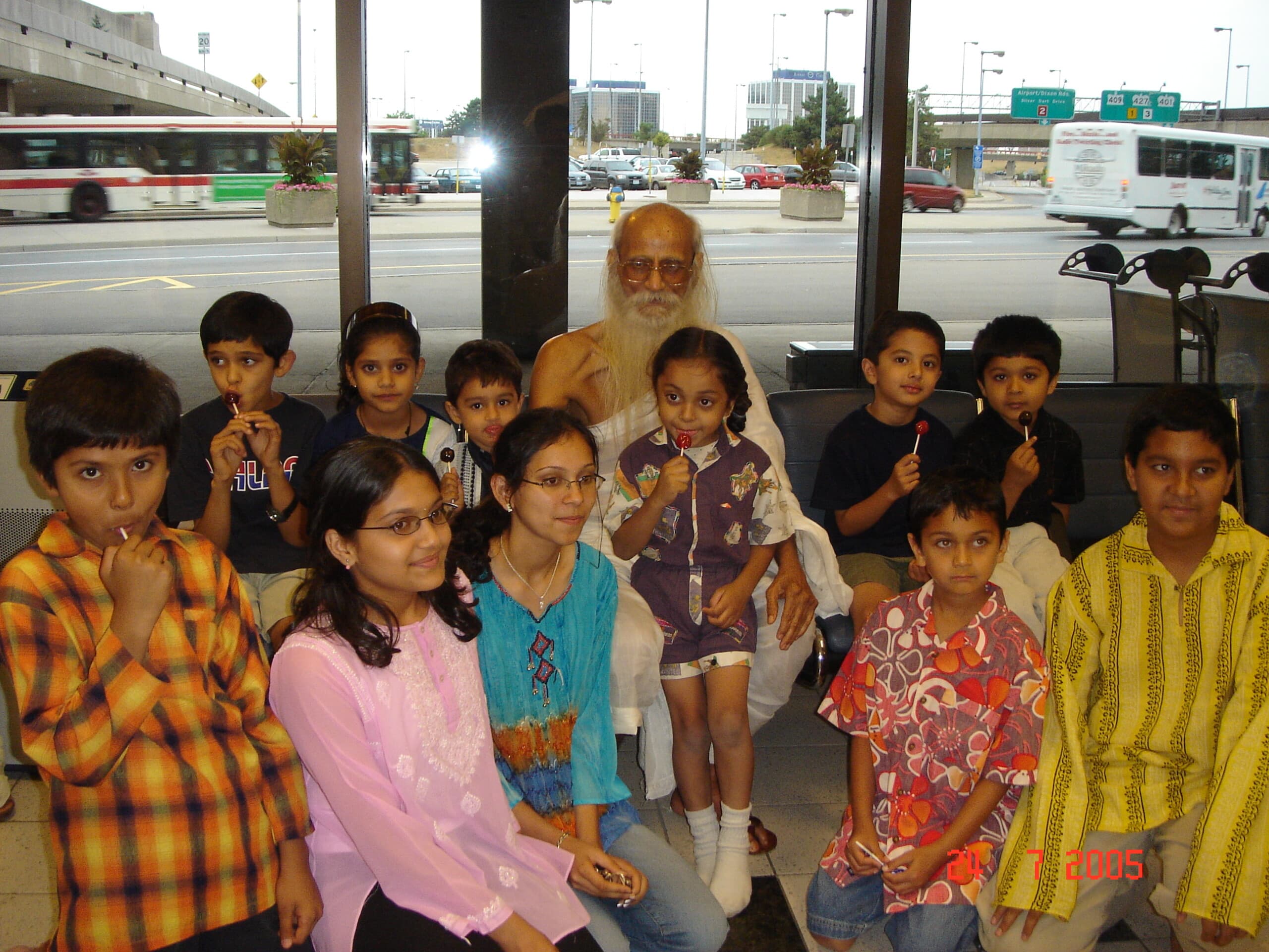 આગમન-વિદાય - 9