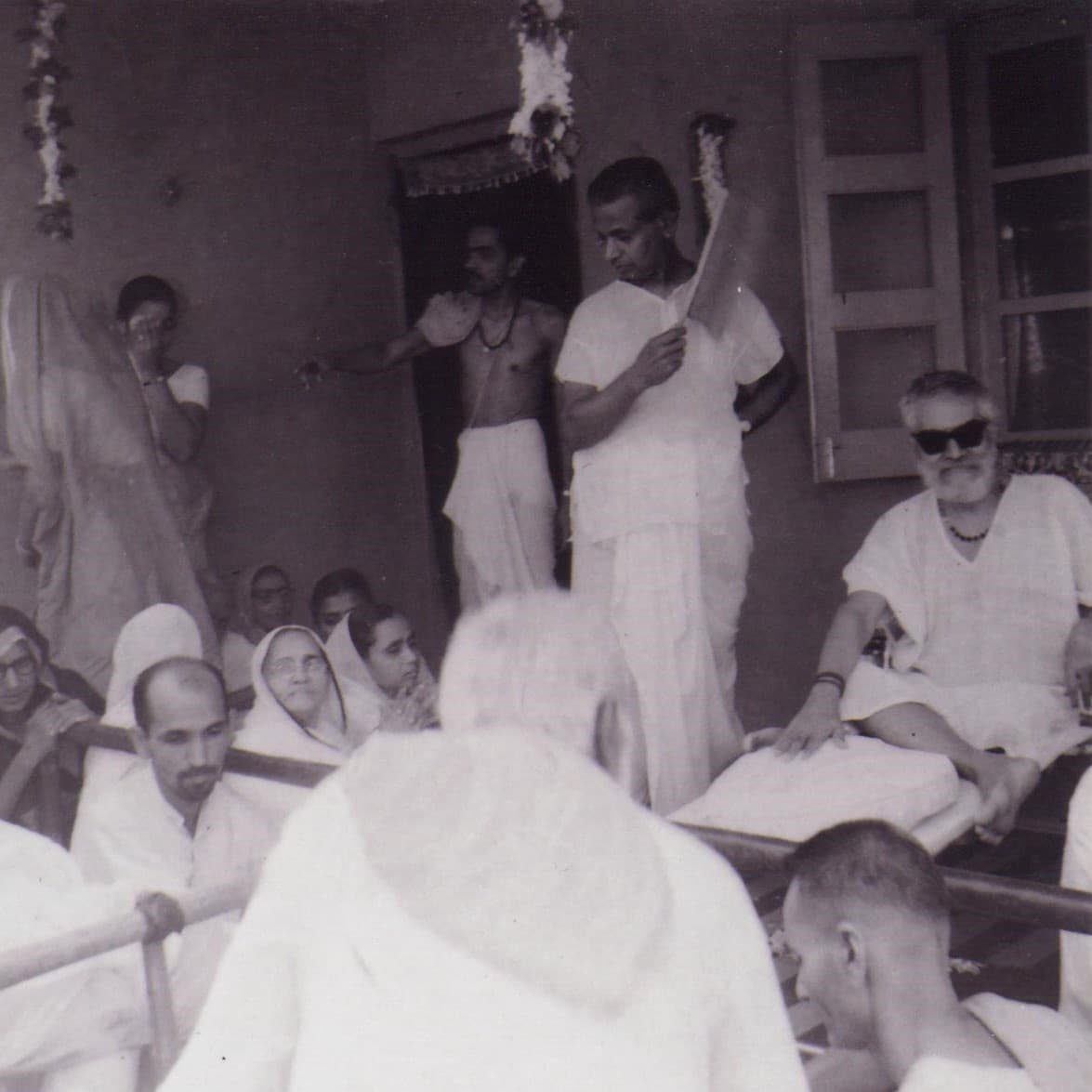 લીંચ - બાપજી સાથે